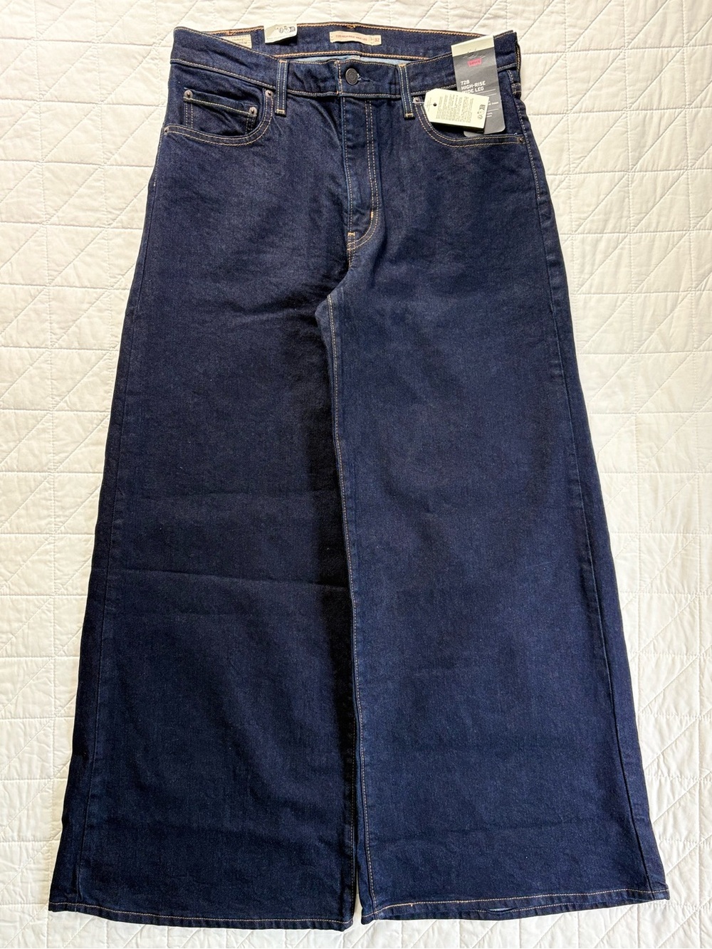 NWT Levi’s Premium 728 High Rise Wide Leg Jeans Deep Ink Indigo 32x32